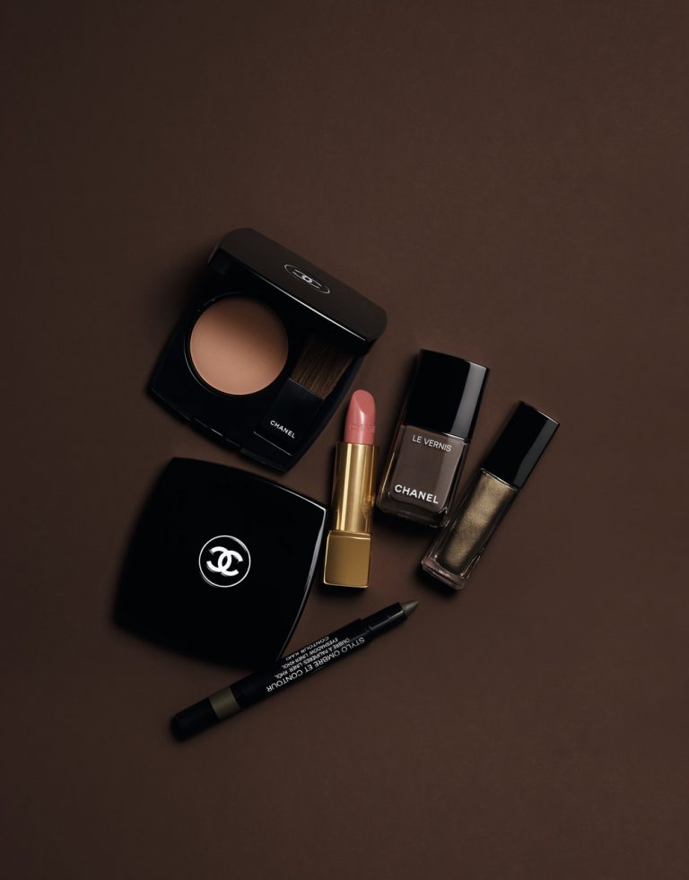 Chanel Fall-Winter 2021 Make-up