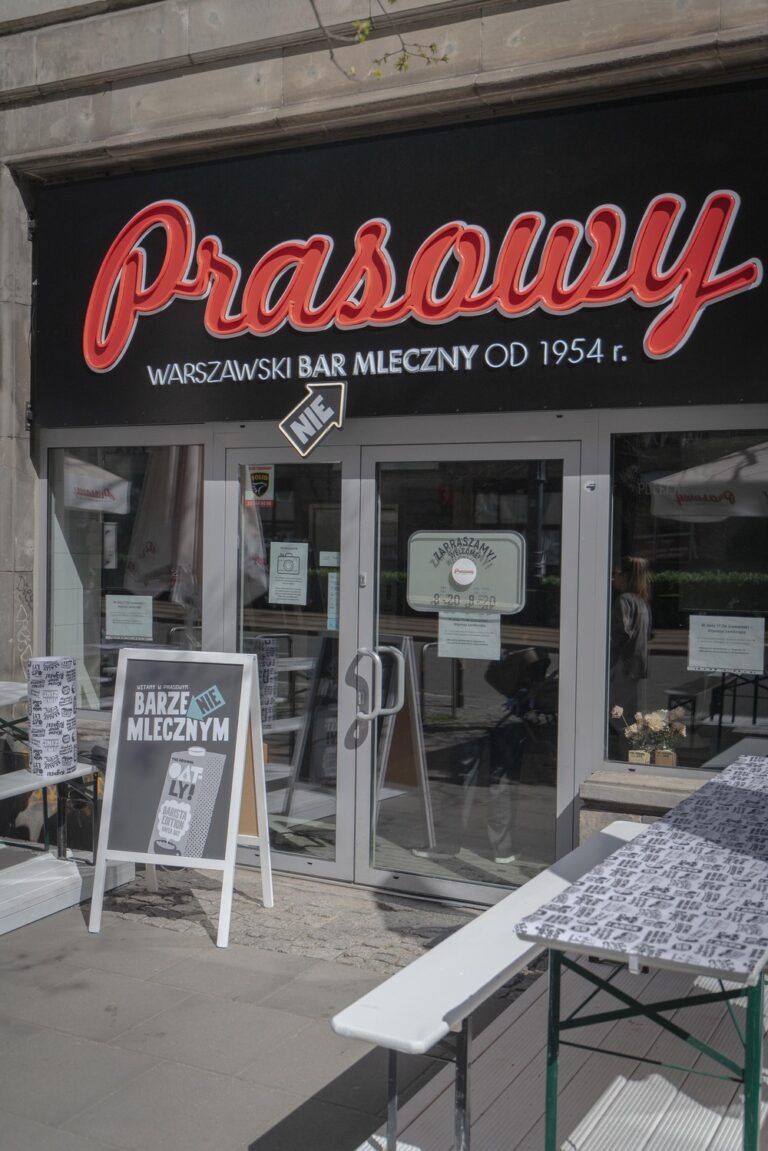 Kluczowe wnioski z badania IQS zleconego przez Oatly na temat“Zrównoważonego odżywiania i roślinnych alternatyw żywnościowych
w Polsce”